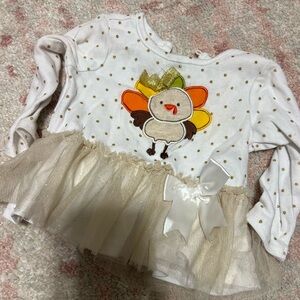 Baby essentials brand. 9 months. Long sleeve turkey shirt. Super cute!